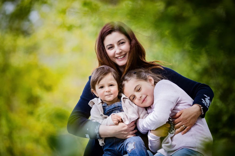 Rodinné focení venkovní – přirozené momenty v exteriéru