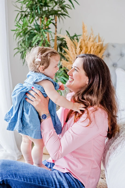 Ateliérové focení maminek s dětmi – Praha Čakovice